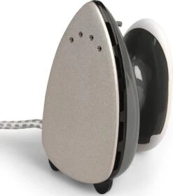 Jago - Mini Strijkijzer - Reisstrijkijzer - Stoomstrijkijzer - Droog En Stoom Strijken - Strijkijzer Met Stoomgenerator - Grijs -Huishoudelijke Artikelen Winkel 1058x1200 2