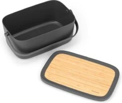 Brabantia Nic Broodtrommel - Met Bamboe Deksel - Dark Grey -Huishoudelijke Artikelen Winkel 1200x1017 1