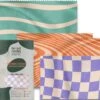 BROODNODIG® - Bijenwas Wraps (Bijenwas Doek) - Set Van 4 - 1S, 2M, 1L - Foodwrap - Beeswax Wraps - Bee Wrap - Beewax - Bijenwasdoek - Zero Waste - Duurzaam Cadeau - Herbruikbaar Boterhamzakje -Huishoudelijke Artikelen Winkel 1200x1034 3