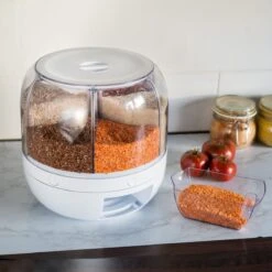 Roterende Voedsel Dispenser - 6 Vakken - Met Doseerschep - BPA Vrij - Handig 14 Roterende Voedsel Dispenser - 6 Vakken - Met Doseerschep - BPA Vrij - Handig -Huishoudelijke Artikelen Winkel 1200x1200 1003