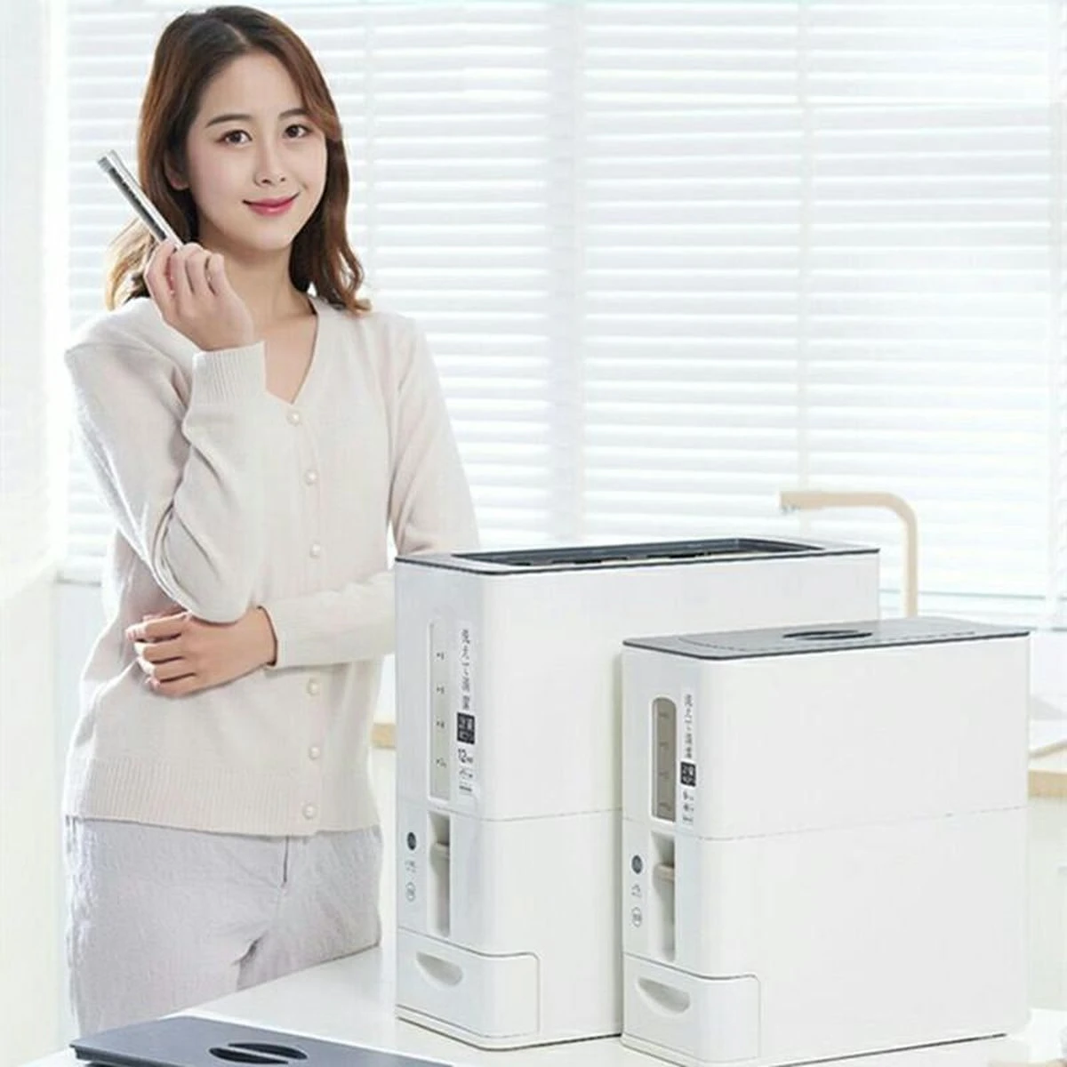 Merkloos TDR-Japans Rijst/Granen Container/Dispenser/ Opbergdoos - 6KG Inhoud - Wit 6 Merkloos TDR-Japans Rijst/Granen Container/Dispenser/ Opbergdoos - 6KG Inhoud - Wit - Afbeelding 4