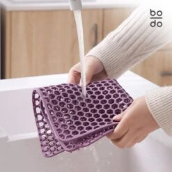 BODO Gootsteenmat Siliconen Donker Grijs - 30.5 X 30.5 Cm - Keuken Accessoires - Gootsteen Beschermer - Onderzetters Siliconen - Anti Kras - Gootsteen Accessoires 14 BODO Gootsteenmat Siliconen Donker Grijs - 30.5 X 30.5 Cm - Keuken Accessoires - Gootsteen Beschermer - Onderzetters Siliconen - Anti Kras - Gootsteen Accessoires -Huishoudelijke Artikelen Winkel 1200x1200 1403