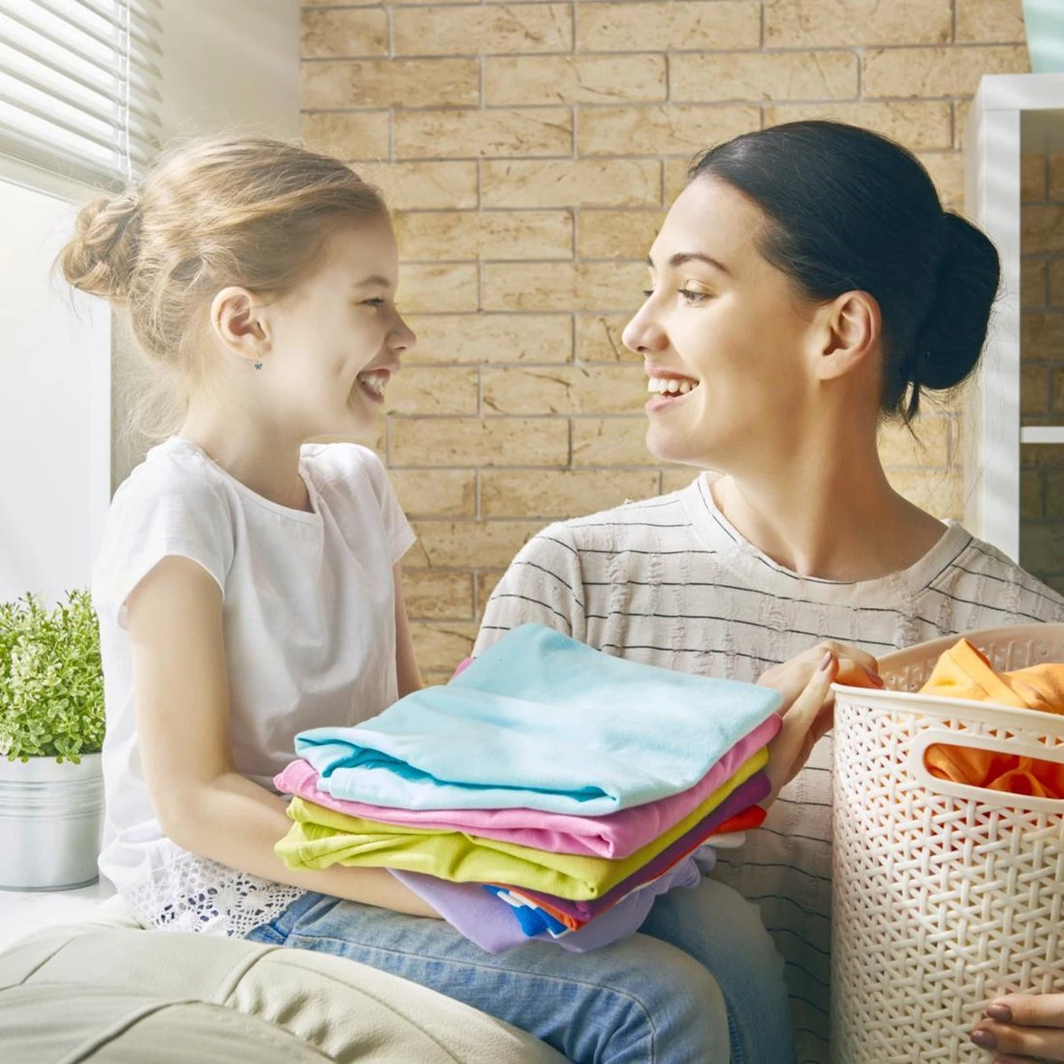 Omo Kleur Vloeibaar Wasmiddel - 6 X 20 Wasbeurten - Voordeelverpakking 4 Omo Kleur Vloeibaar Wasmiddel - 6 X 20 Wasbeurten - Voordeelverpakking - Afbeelding 2