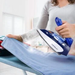 Aigostar Lucas 31PYF - Stoomstrijkijzer Travel/Reisstrijkijzer - 1100W - Paars/Wit 17 Aigostar Lucas 31PYF - Stoomstrijkijzer Travel/Reisstrijkijzer - 1100W - Paars/Wit -Huishoudelijke Artikelen Winkel 1200x1200 2185