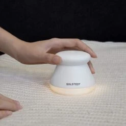 Solstedt® Pluizenverwijderaar - Ontpluizer - Ontpiller - Pluizenroller - Pluizentondeuse Oplaadbaar - Pluizendief - Incl. USB Kabel - Wit 17 Solstedt® Pluizenverwijderaar - Ontpluizer - Ontpiller - Pluizenroller - Pluizentondeuse Oplaadbaar - Pluizendief - Incl. USB Kabel - Wit -Huishoudelijke Artikelen Winkel 1200x1200 2227