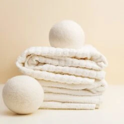 Apeiron Drogerballen - Droogballen - 6 XL Wasbollen - Droger - Duurzaam - Wasmachine - Wasverzachter - Energie Besparen - Zero Waste - Schapenvacht - Wol 21 Apeiron Drogerballen - Droogballen - 6 XL Wasbollen - Droger - Duurzaam - Wasmachine - Wasverzachter - Energie Besparen - Zero Waste - Schapenvacht - Wol -Huishoudelijke Artikelen Winkel 1200x1200 618