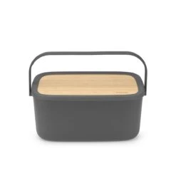 Brabantia Nic Broodtrommel - Met Bamboe Deksel - Dark Grey -Huishoudelijke Artikelen Winkel 1200x1200 786