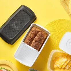 Tupperware BreadSmart Junior - Vershouddoos - Brood Langer Vers Houden - 32 X 17,5 X 15cm 18 Tupperware BreadSmart Junior - Vershouddoos - Brood Langer Vers Houden - 32 X 17,5 X 15cm -Huishoudelijke Artikelen Winkel 1200x1200 976