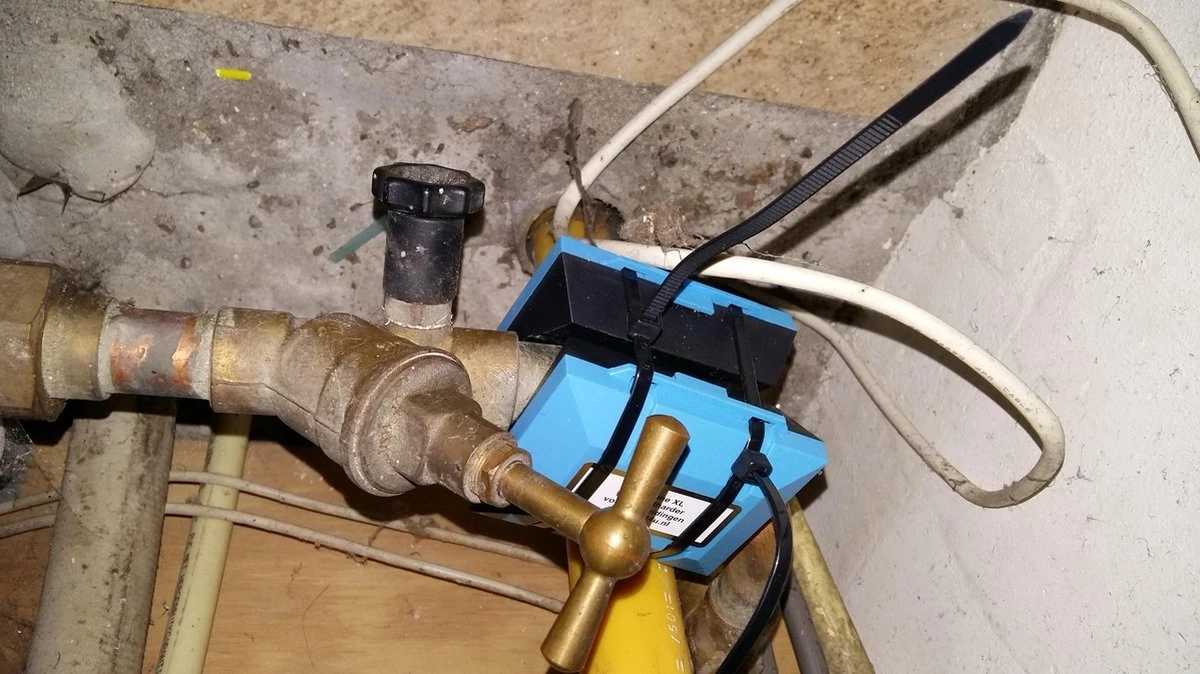 Alpine® Hét Waterontharder Alternatief All-in-one XL Antikalk Magneet Voor Koper En Kunststof Leidingen 20.000 Gauss - Energiebesparing - Energie Besparen - Gas Besparen 7 Alpine® Hét Waterontharder Alternatief All-in-one XL Antikalk Magneet Voor Koper En Kunststof Leidingen 20.000 Gauss - Energiebesparing - Energie Besparen - Gas Besparen - Afbeelding 5