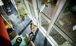 Leifheit Dry & Clean Raamzuiger - Click System - 17 Cm Wisbreedte - Raamoppervlakte 110 M² - Tot 38 Minuten -Huishoudelijke Artikelen Winkel 1200x735 1