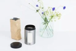 Brabantia Voorraadbus - 1,4 L - Matt Steel Fingerprint Proof / Matt Black Deksel - Met Venster 19 Brabantia Voorraadbus - 1,4 L - Matt Steel Fingerprint Proof / Matt Black Deksel - Met Venster -Huishoudelijke Artikelen Winkel 1200x799 1