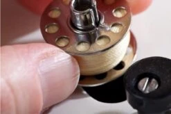 3BMT Naaimachine 12 Spoeltjes - Met Garen - Diverse Kleuren - Universeel -Huishoudelijke Artikelen Winkel 1200x799 51