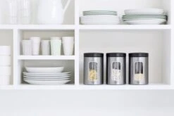 Brabantia Voorraadbus - 1,4 L - Matt Steel Fingerprint Proof / Matt Black Deksel - Met Venster 17 Brabantia Voorraadbus - 1,4 L - Matt Steel Fingerprint Proof / Matt Black Deksel - Met Venster -Huishoudelijke Artikelen Winkel 1200x800 17