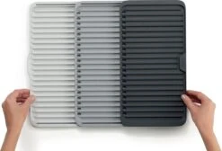 Joseph Joseph - Tier - Afdruipmat - Uitschuifbaar - Grijs 18 Joseph Joseph - Tier - Afdruipmat - Uitschuifbaar - Grijs -Huishoudelijke Artikelen Winkel 1200x814 2