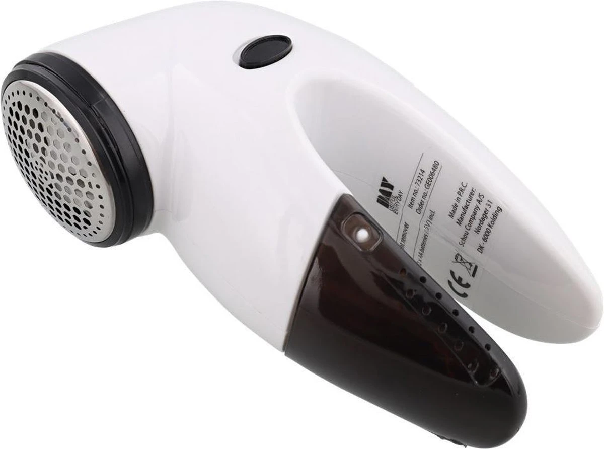 DAY Useful Everyday Lint Remover / Pluizentondeuze Met RVS Scheerblad 3 DAY Useful Everyday Lint Remover / Pluizentondeuze Met RVS Scheerblad