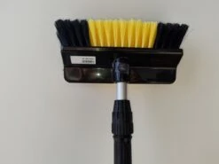 Zonnepanelen / Auto / Ramen Wassen Telescoopsteel Met Borstel Waterdoorlatende Wasborstel Met Telescopische Steel 4 Meter En Gardena Aansluiting / Wasborstel Met Uitschuifbare Telescoopsteel Met Waterdoorvoer 10 Zonnepanelen / Auto / Ramen Wassen Telescoopsteel Met Borstel Waterdoorlatende Wasborstel Met Telescopische Steel 4 Meter En Gardena Aansluiting / Wasborstel Met Uitschuifbare Telescoopsteel Met Waterdoorvoer -Huishoudelijke Artikelen Winkel 1200x899 43