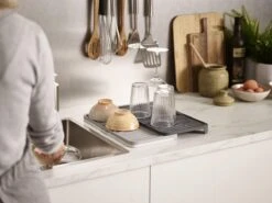 Joseph Joseph - Tier - Afdruipmat - Uitschuifbaar - Grijs 26 Joseph Joseph - Tier - Afdruipmat - Uitschuifbaar - Grijs -Huishoudelijke Artikelen Winkel 1200x900 67