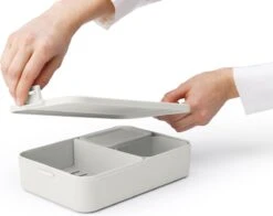 Brabantia Make & Take Bento Lunchbox Incl Bentobox - Large - Kunststof - Light Grey 33 Brabantia Make & Take Bento Lunchbox Incl Bentobox - Large - Kunststof - Light Grey -Huishoudelijke Artikelen Winkel 1200x952 1
