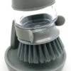 In Round Afwasborstel Met Zeepdispenser / Zeepreservoir – Inclusief Houder – Grijs – Afwas Borstel – Zeep Handborstel – Doseerpomp – Afwasmiddel Dispenser – Navulbaar 2 In Round Afwasborstel Met Zeepdispenser / Zeepreservoir – Inclusief Houder – Grijs – Afwas Borstel – Zeep Handborstel – Doseerpomp – Afwasmiddel Dispenser – Navulbaar -Huishoudelijke Artikelen Winkel 809x1200