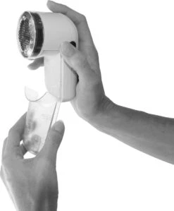 Tomado Metaltex - Pluizendief - Opvangreservoir - Wol & Katoen - Incl. Schoonmaakborstel -Huishoudelijke Artikelen Winkel 992x1200